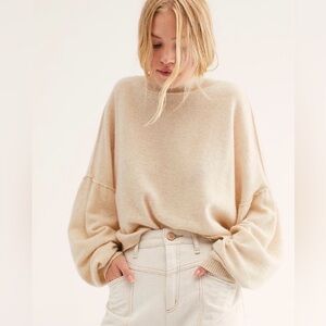 Free People 100% Cashmere Sweater Womens XS Beige Turtleneck Crop So Low So High
